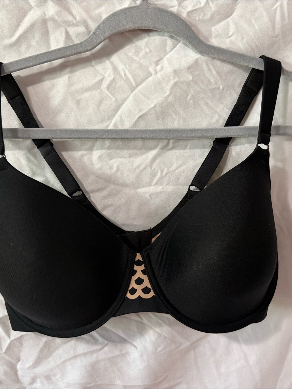 Olga Black T-Shirt Bra 36D with Scallop Mesh Accent